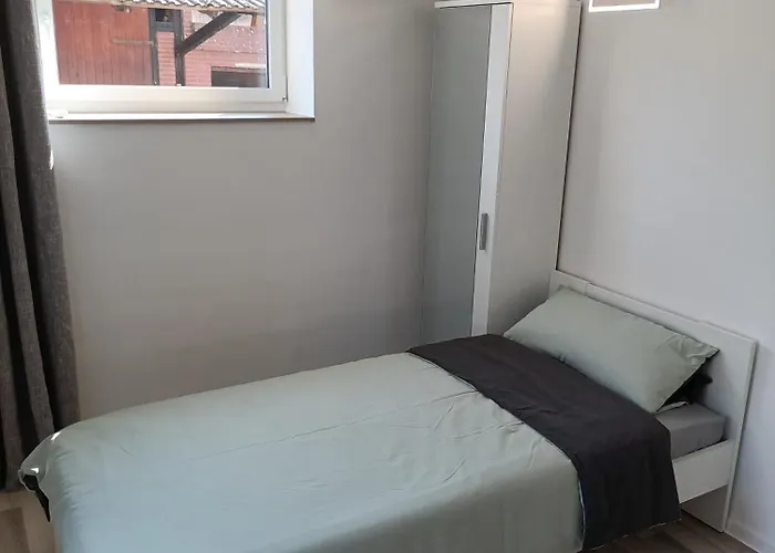 Apartment Fewo-exter, Panoramablick, Freies Parken, Naehe A2herford Ost, Gute Lkw-rangiermoeglichkeiten, 17minzum Messezentrum Bs