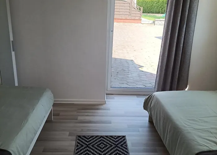 Fewo-exter, Panoramablick, Freies Parken, Naehe A2herford Ost, Gute Lkw-rangiermoeglichkeiten, 17minzum Messezentrum Bs Apartment *